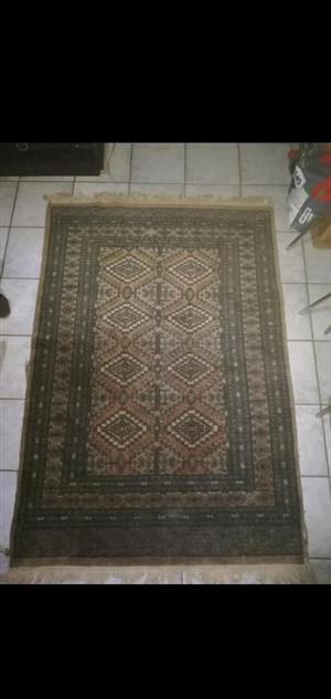 Persian Rug 2.1m x 1m Offers welcome or Swop why