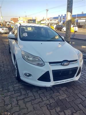 Ford Focus 2.0 GDI Automatic 2014 Spares