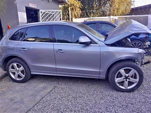 2012 AUDI Q5 2.0 TFSI QUATTRO AUTOMATIC STRIPPING FOR SPARES