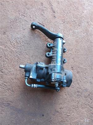 Jeep Grand Cherokee WJ (4.7) Steering Box - Jeep Spares   