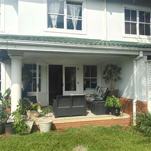 Townhouse For Sale in Mount Edgecombe