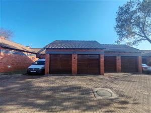 Townhouse Rental Monthly in Monavoni