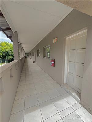 Building To Let in Blue Hills