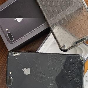 IPhone 8 plus, 64gb, battery healthiness 83