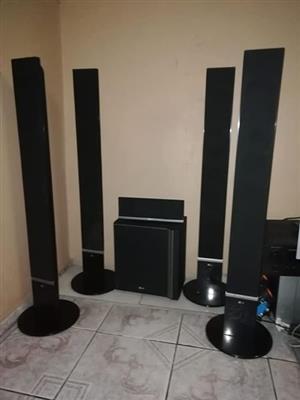 lg tallboy speakers
