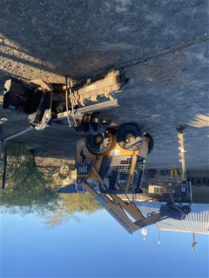 Mustang Skid Steer Model 2041