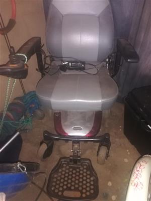 Smarty Electric cart great condition in need of  a new battery 