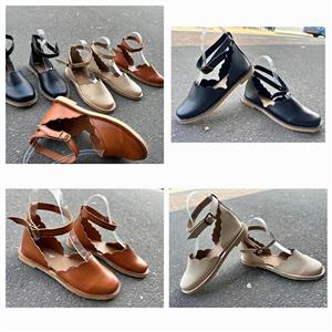 Bonded leather pumps  Available on order  Size 2 to 8  Lead time: 14 to 21 days