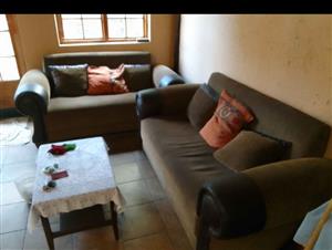 Used lounge suite for sale