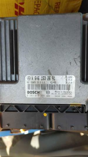 Mercedes vito viano  ecu