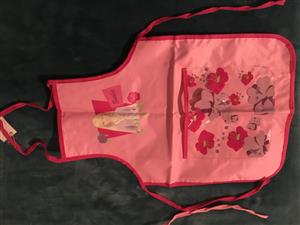 Barbie painting aprons brand new
