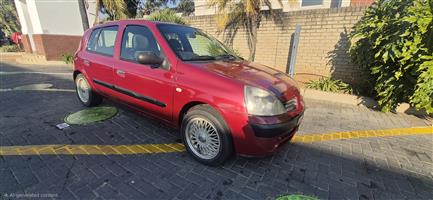 2004 Renault Clio Hatchback, License and papers in order
