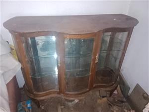 Display cabinet 