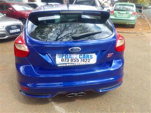 2014 FORD FOCUS ST3 3.2 MANUAL PETROL BLUE COLOR SUNROOF LEATHER SEAT SPARE KEY SERVICE HISTORY 150.