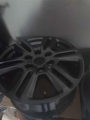 Ford Ranger 18(Grey)