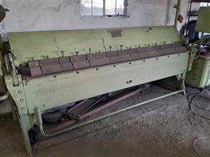 Bronswerk Box and Pan folder