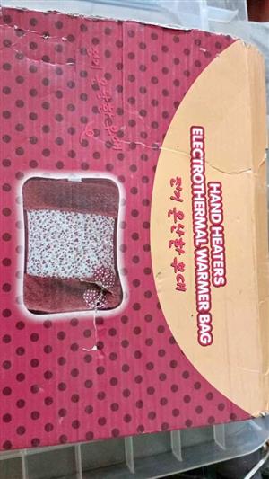 electrothermal warmer bag.