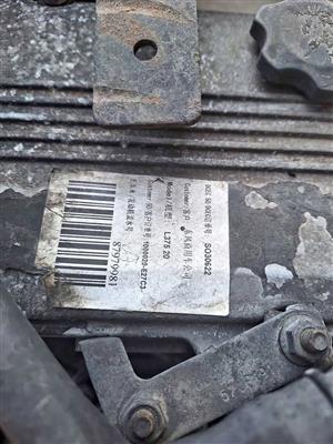 Yutong/zhongtong/Golden dragon cummins bus engines available