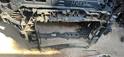 Mahindra XUV300 cradle