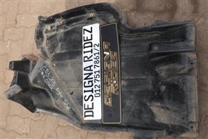 BMW E83 X3 RIGHT SIDE TANK COVER AVAILABLE