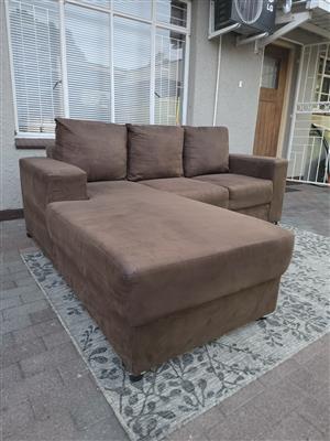 Stunning Brown L-Shape Couch 