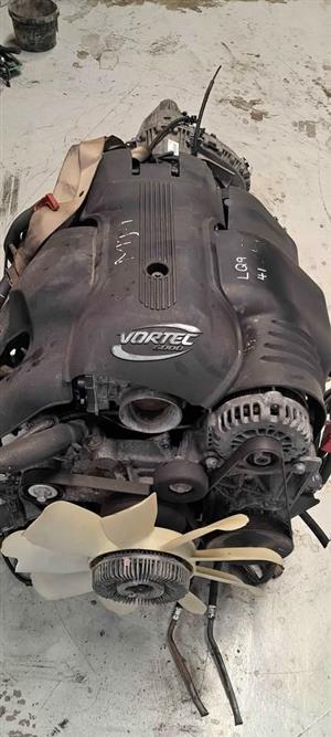 Chev LQ9 v8 vortec engine and auto 4x4 transmission