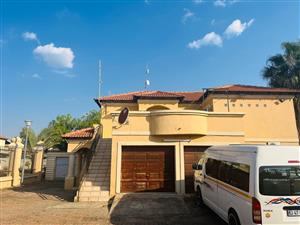 Townhouse Rental Monthly in Aloe Ridge