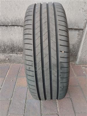 Bridgestone tyre 205/60R16 
