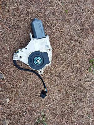 Audi A6 3.0T door mechanism for sale