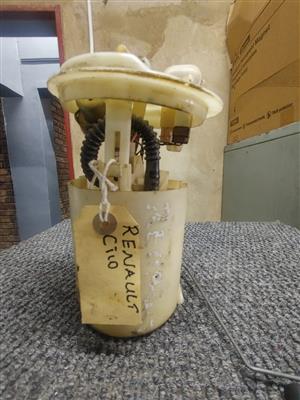 Renault Clio fuel pump for sale.