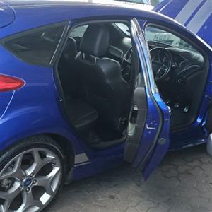 Ford Focus ST 2.0 Ecoboost 6speed manual Petrol 