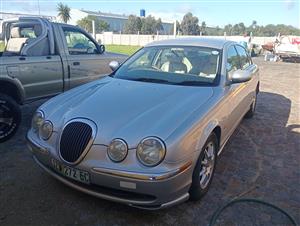 2000 Jaguar S-type. 3.0