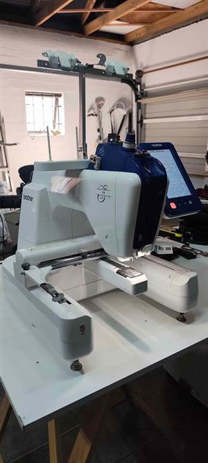 Brother VR Single-Needle Embroidery Machine - 200x200mm, 1000spm, Like New