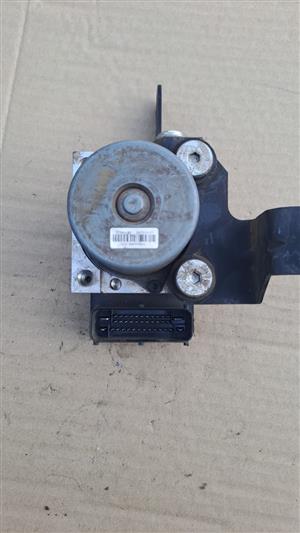 2010 SsangYong Korando 2WD Used ABS Pump for sale