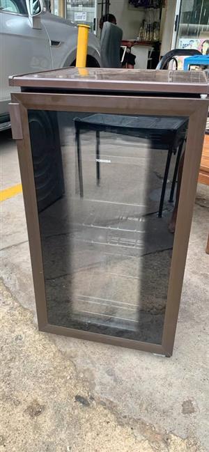 Toshiba wine cooler  280 Steve Biko road  Gezina  Pretoria   call  