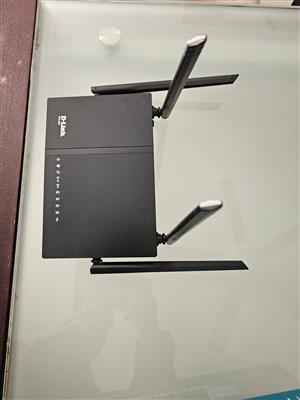 Dlink Dir-825 router