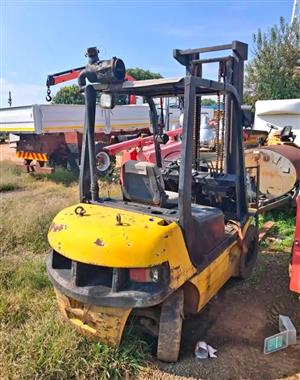 Samsung SF25 forklift (2 ton) (Vat incl) , running & working. 