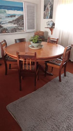 Yellow Wood and Imbuia wood Dining Room Suite with 6 chairs