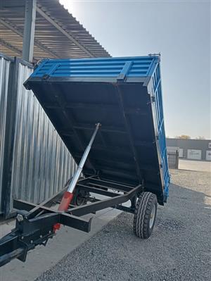 New Giant dropside farm tipper trailers available