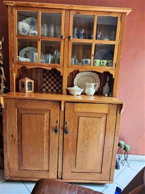 Origen pine kitchen cupboard