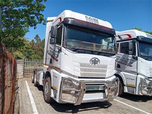   POWERHOUSE ON WHEELS: 2024 FAW JH6 28.500FT  ​Priced to Move! Ready to Work! 