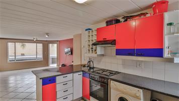 Charming 2-Bedroom Apartment in Villa Med, Secure President Park Complex