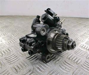 Mercedes X250d YS23 Diesel pump