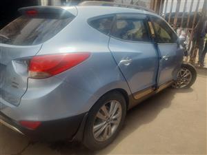 HYUNDAI ix35 