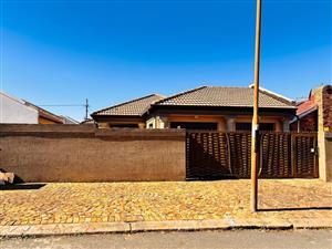 3 Bedroom House for Sale in Kagiso