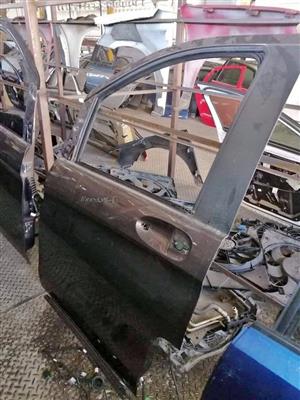 Merc w447 doors