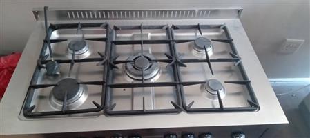 Gas Stove and Oven