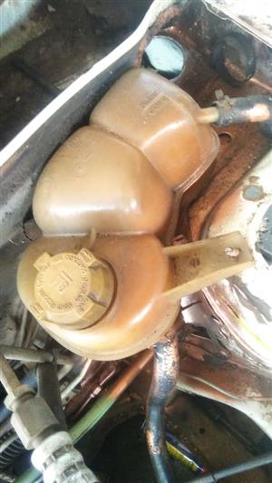 OPEL ASTRA WATER BOTTLE  FOR SALE