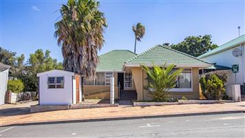 Commercial For Sale in Bredasdorp