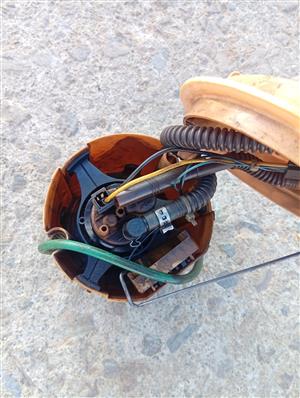 Dodge caliber 2.0 diesel pump for sale 